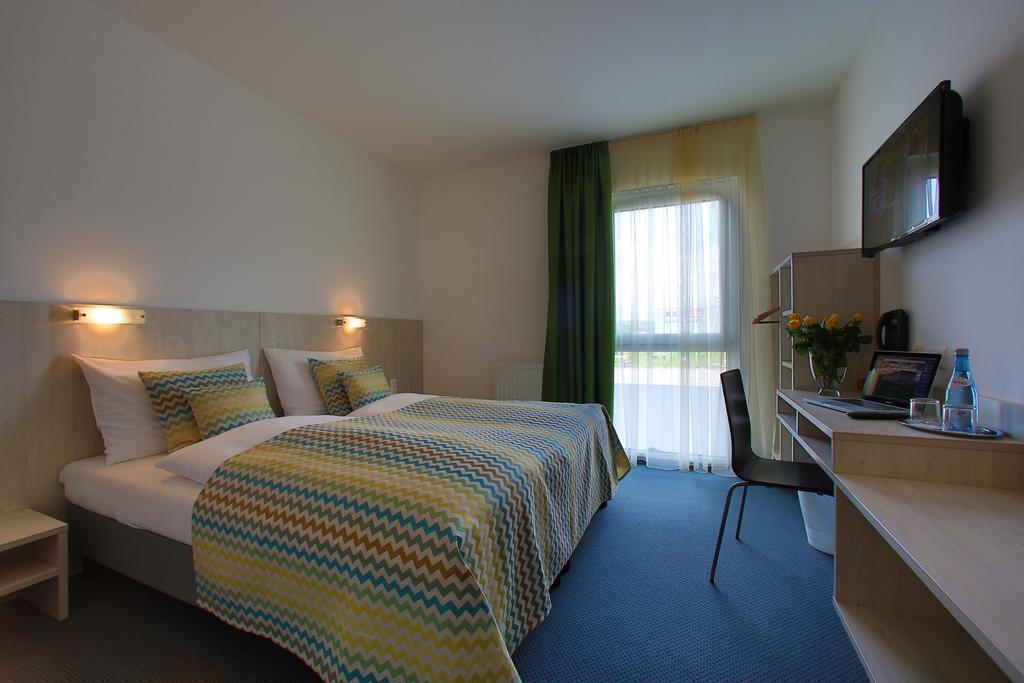 Best Sleep Hotel Spielberg Bei Knittelfeld Стая снимка